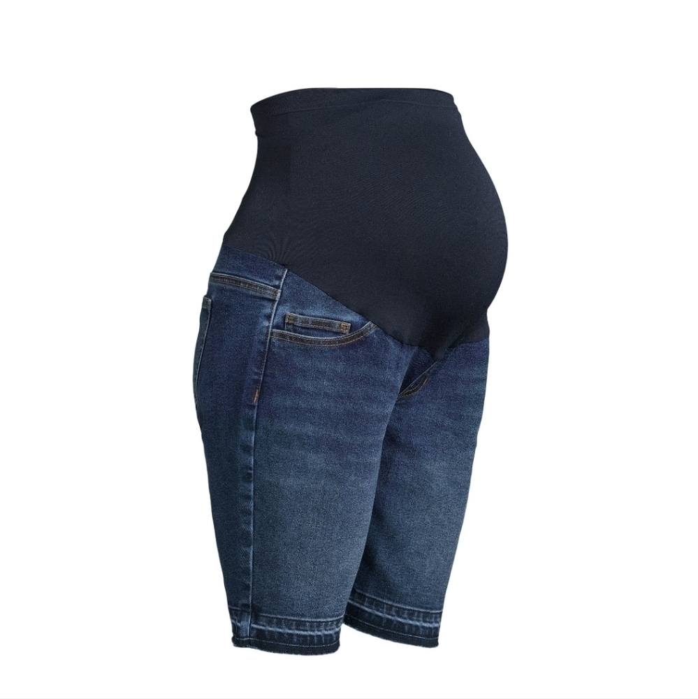 Time and Tru Maternity shorts NWT